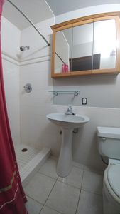 3290 S Kearsley Blvd, Flint, MI, 48506