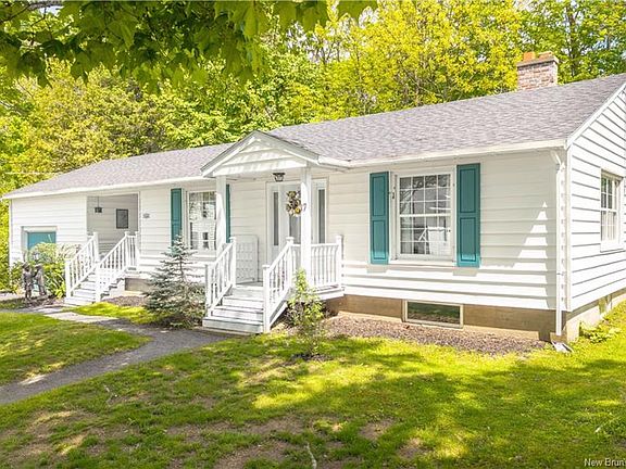 3rd image of 17 Porter St
