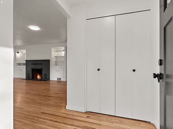 5th image of 5613 NE 30th Ave