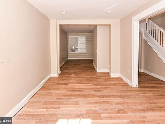 4th image of 704 N Grantley St