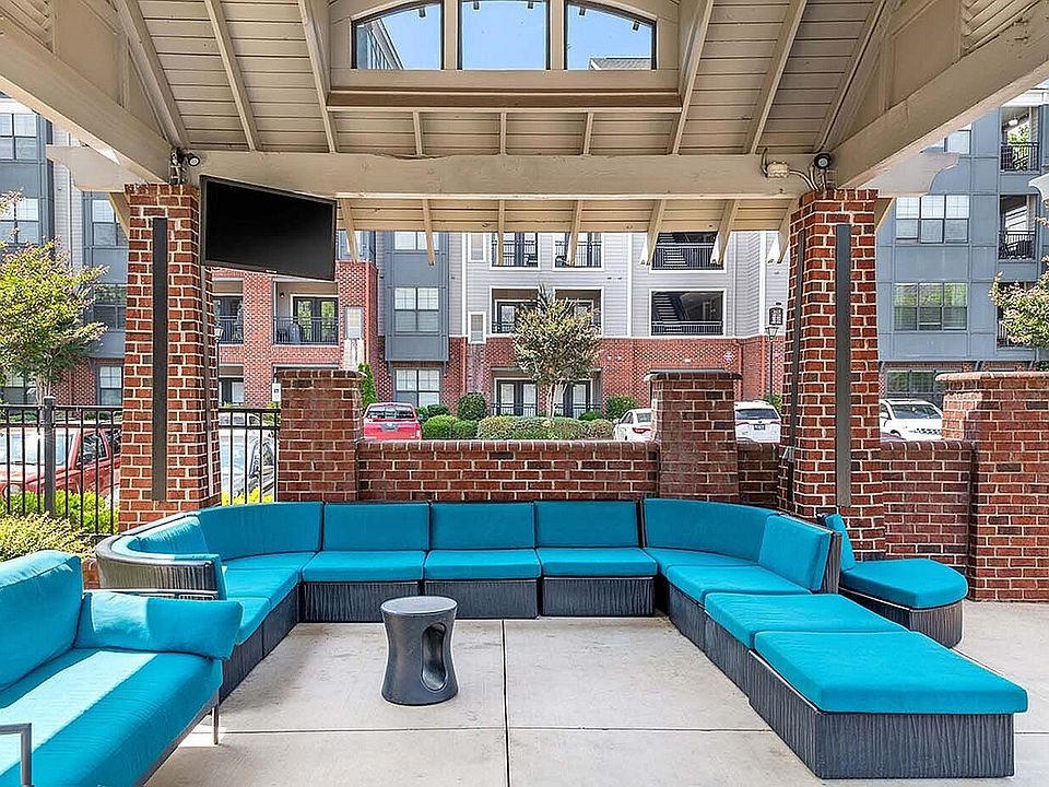 C243050_Wesley_Village_CABANA_03