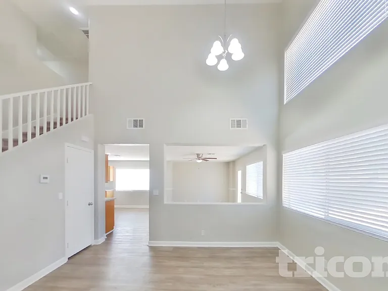 1933 Desert Sage Ave — Photo 2