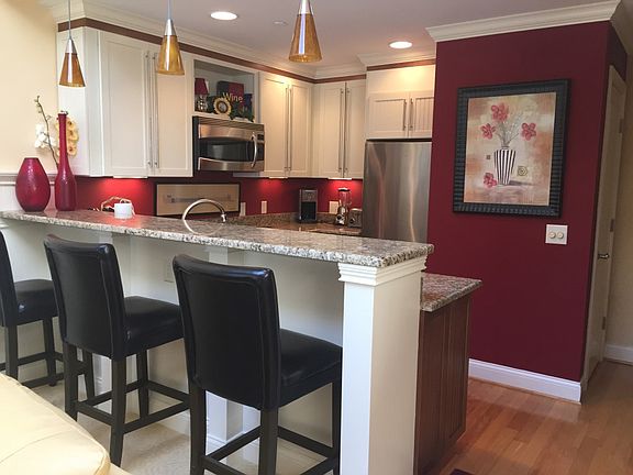 Breakfast Bar