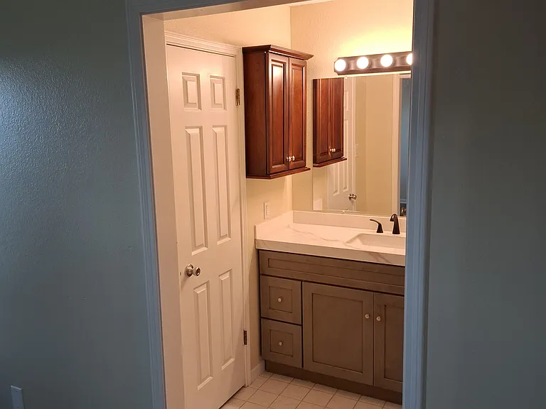 728 Seminole Trl — Photo 14
