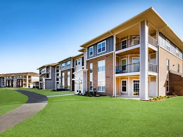 Flats at Stones Crossing