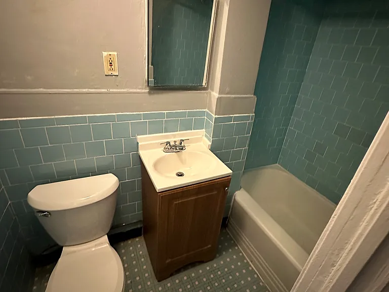 5417 Park Heights Ave — Photo 9