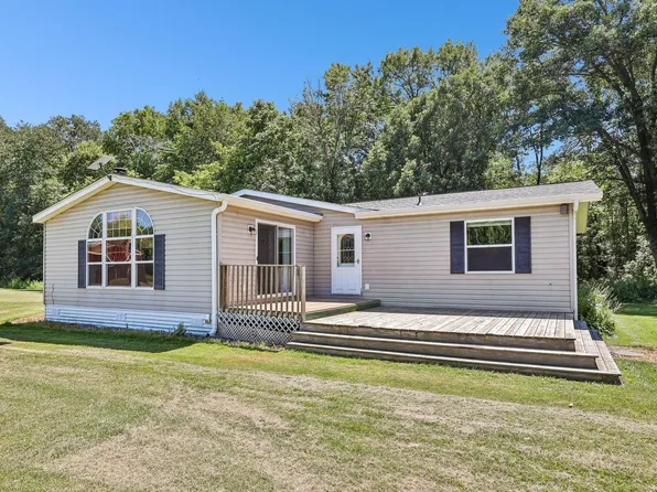 37451 Jasper St NW, Dalbo, MN 55017