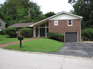 206 Eastway Dr, Richmond, KY 40475