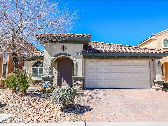 2nd image of 10379 Montes Vascos Dr