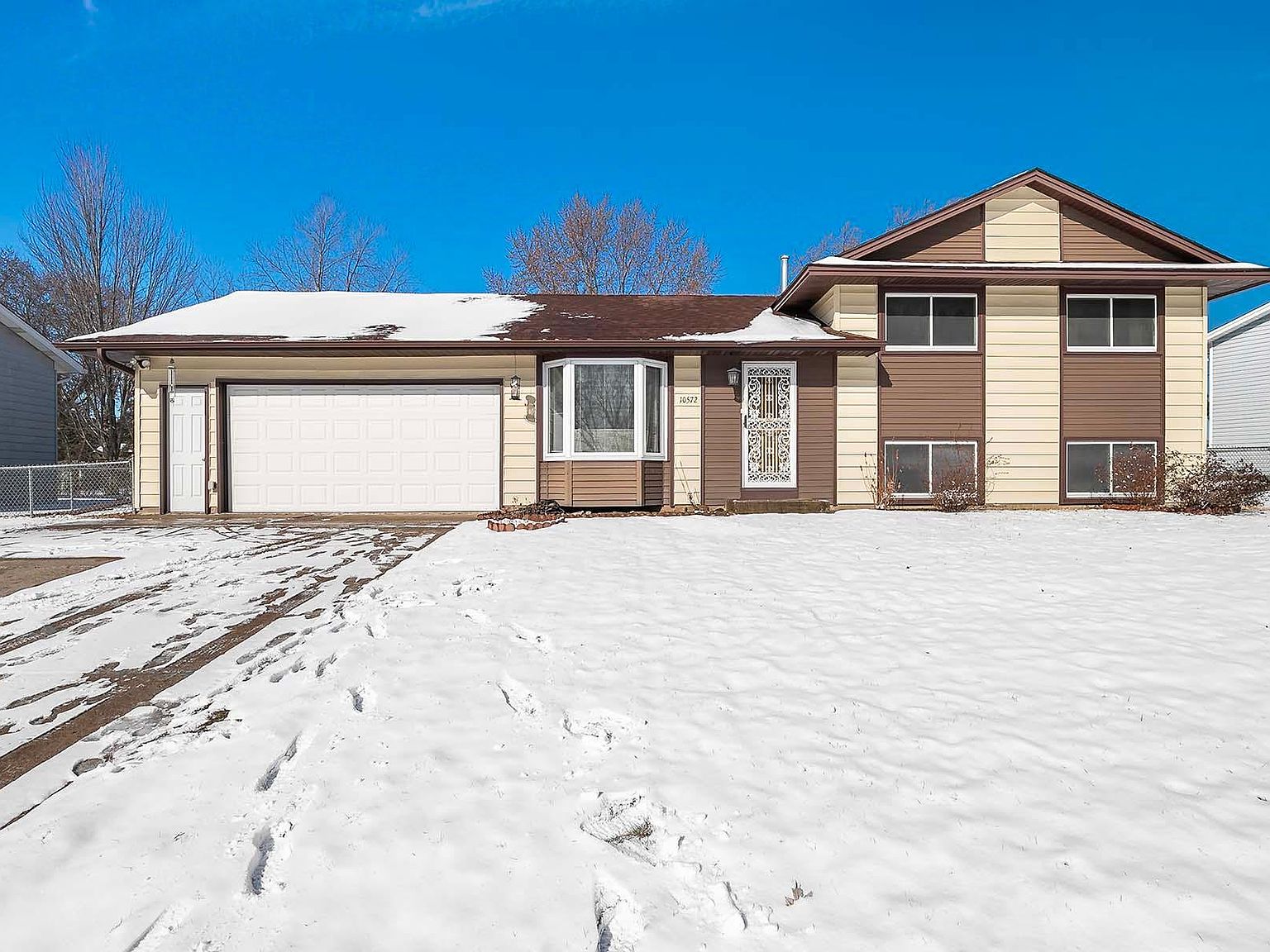 10572 Crooked Lake Blvd NW, Coon Rapids, MN 55433 | Zillow