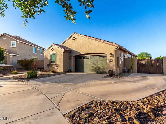 3rd image of 21084 E CHERRYWOOD Drive