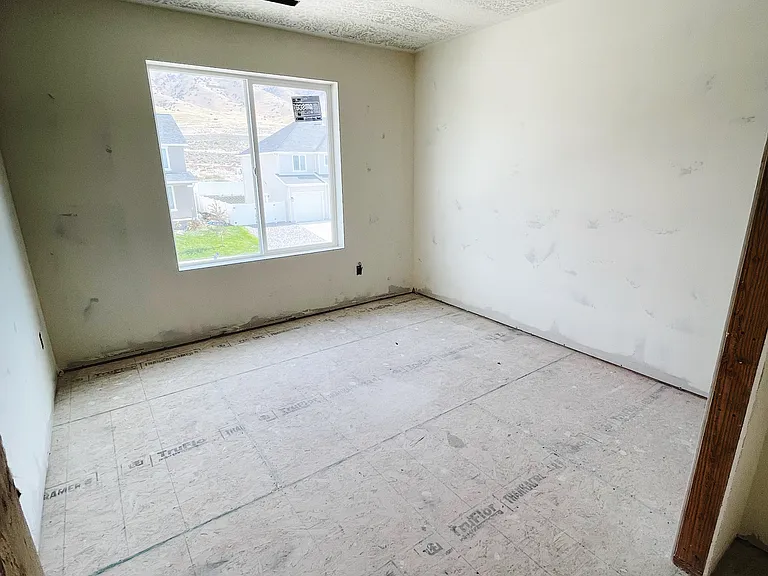 4177 N Mercur Dr — Photo 11