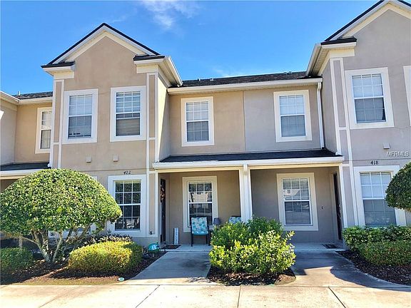 2nd image of 422 Belvedere Way