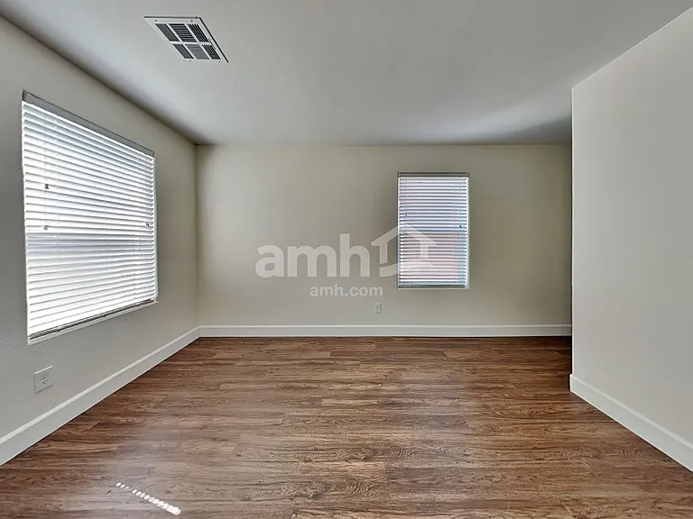 9265 Baylee Bay Ct — Photo 8
