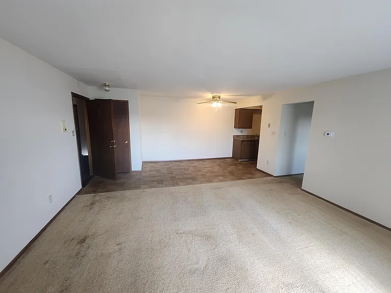 3254 S 108th St #11 — Photo 7