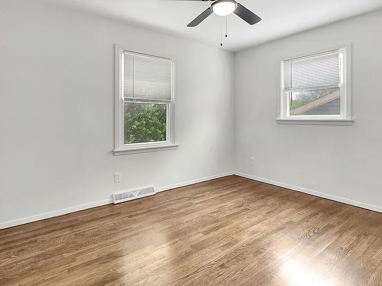 5946 Sunridge Dr — Photo 13