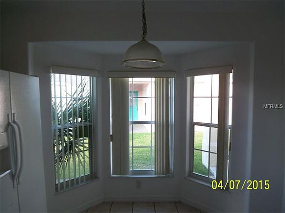 4th image of 4513 Oakbrook Ct