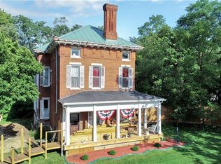 203 N College Ave, Greencastle, IN 46135