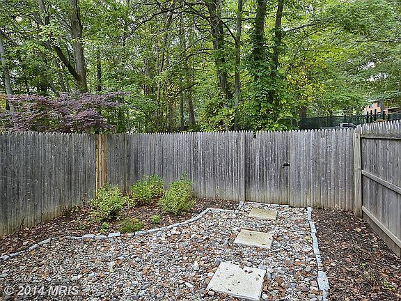2nd image of 2817 Lee Landing Ct