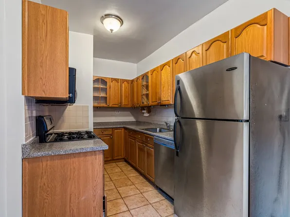 83-10 35th Avenue image 5 of 17