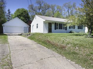 2823 Brook Dr, Kalamazoo, MI 49004