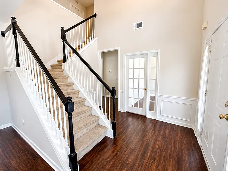 3219 Citation Ave NW — Photo 2