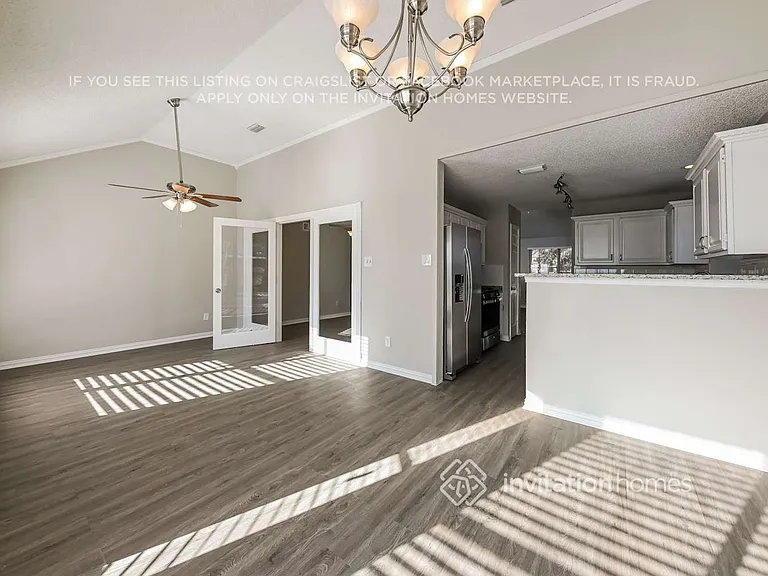 1418 Baker Dr — Photo 6