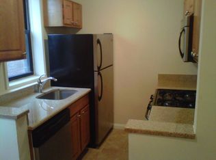 780 E 32nd St, Brooklyn, NY 11210