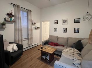 1641 S 5th St #1, Philadelphia, PA 19148