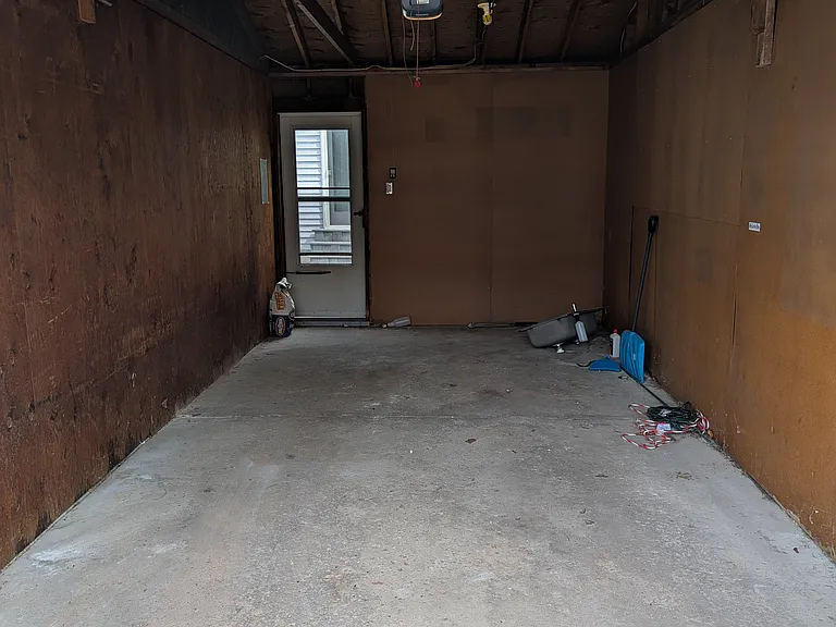 Sundridge Dr — Photo 12