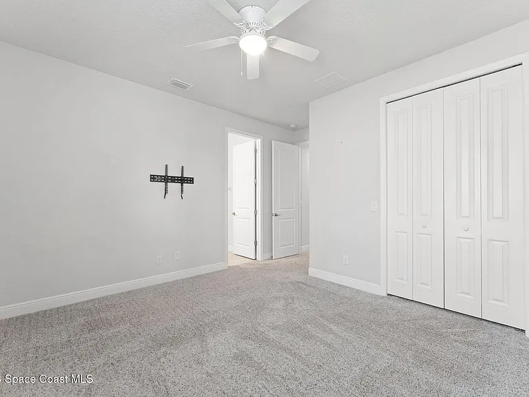 7440 Jazero Pl — Photo 24