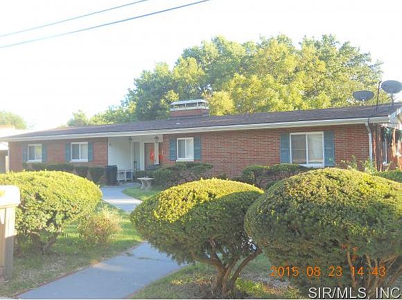 1st image of 380 Vaughn Dr