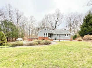 48 Park Ave, Shelton, CT 06484