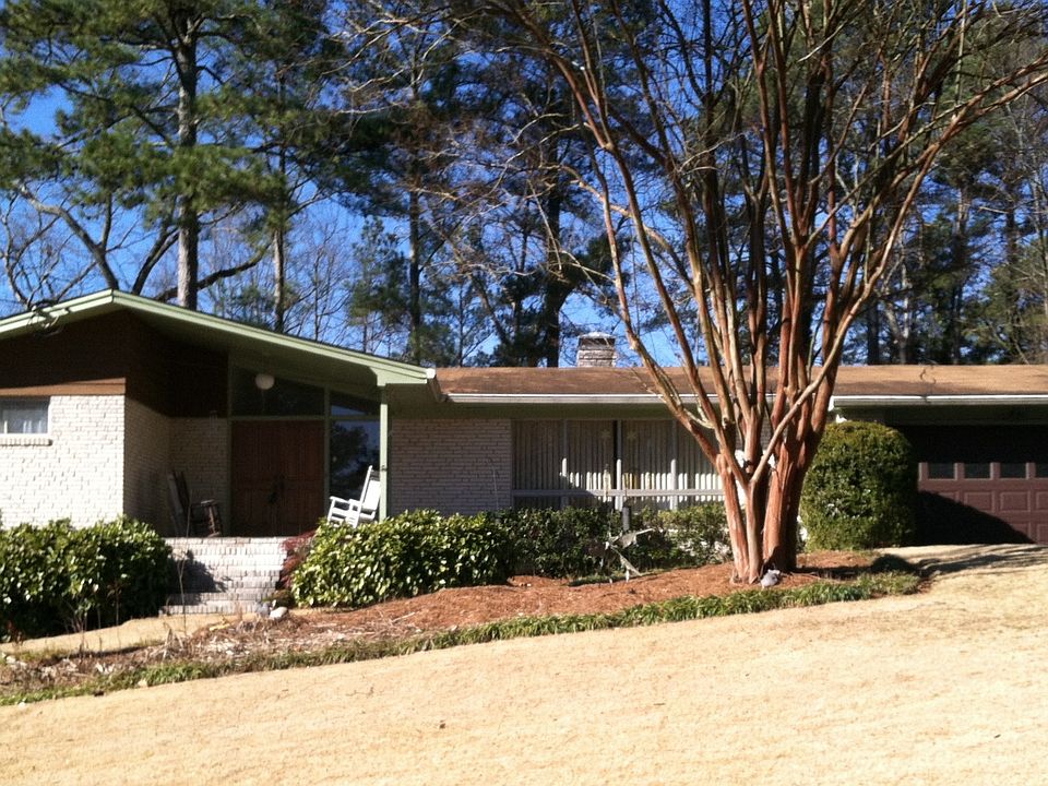 1st image of 2154 Greensward Dr
