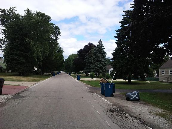 5th image of 804 N Prater Ave