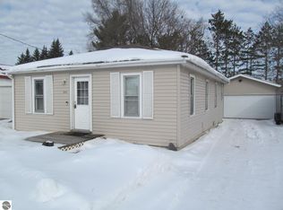 536 Aldrich St, Cadillac, MI 49601