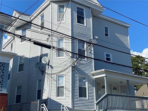2nd image of 16-20 Wealth Ave