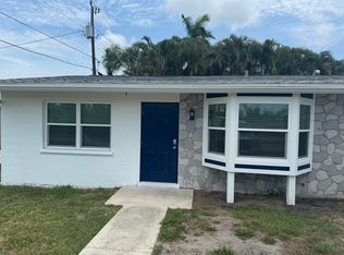 11704 40th Ave W #B, Bradenton, FL 34210