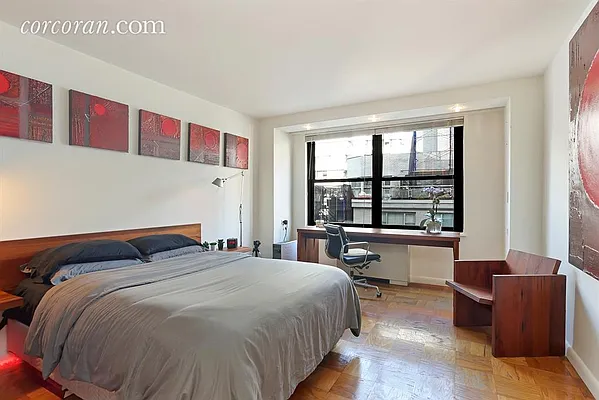 Sold by Corcoran | media 7