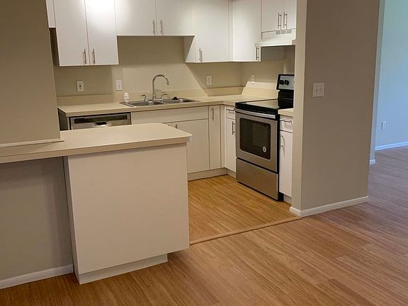 4th image of 1851 Long Iron Dr APT 906