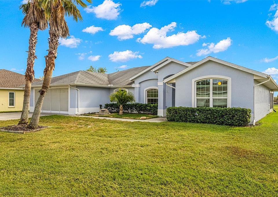1st image of 29134 Caddyshack Ln