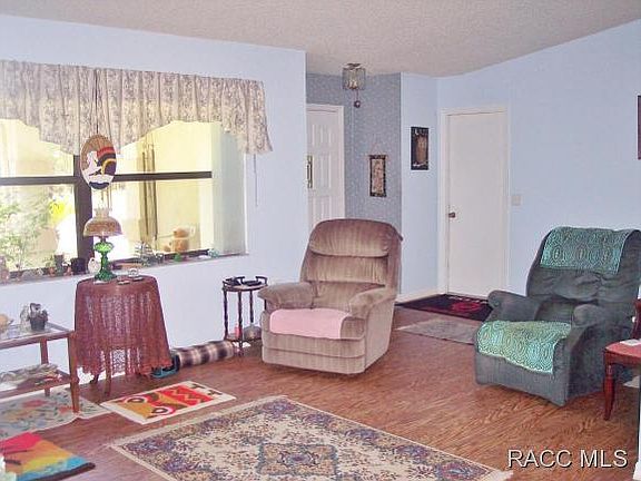 4th image of 1974 W Alhambra Dr