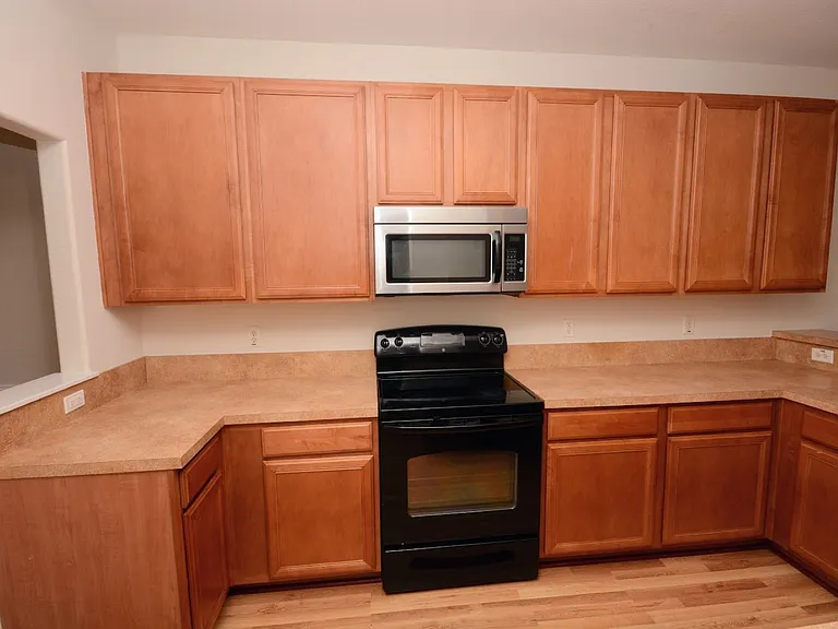 5062 Glen Canyon Dr — Photo 20