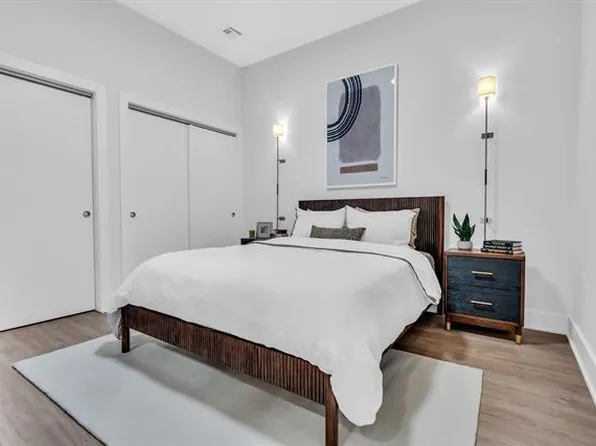 345 Avenue A image 9 of 20