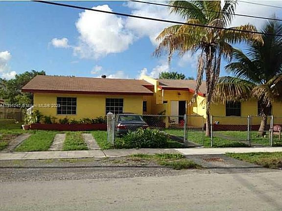 4th image of 1643 NE 150th St #1643