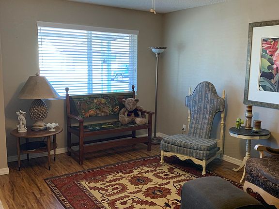 3rd image of 9679 W Cinnabar Ave APT A