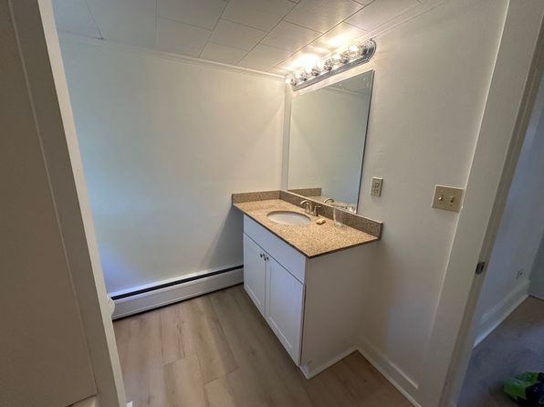 127 High St #4