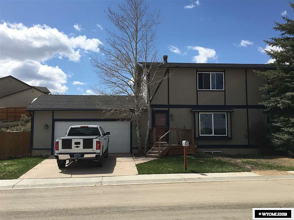 1st image of 1321 9th West Ave
