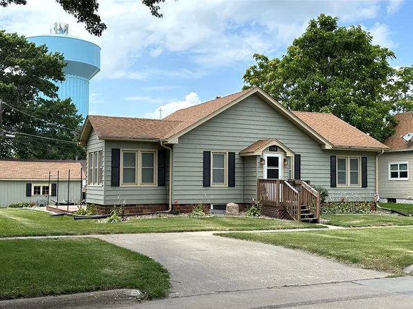 514 N 1st St, Knoxville, IA 50138
