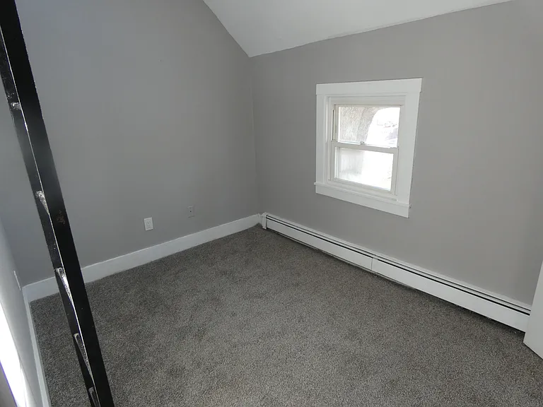 2nd floor office or bedroom and ladder to loft